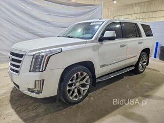 CADILLAC ESCALADE LUXURY
