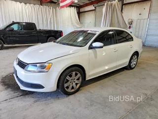 VOLKSWAGEN JETTA SE