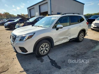 SUBARU FORESTER PREMIUM