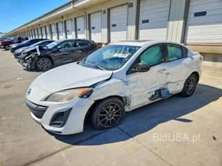 MAZDA 3 I