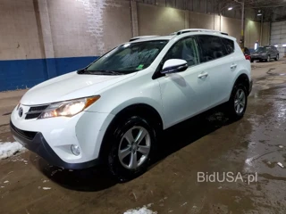TOYOTA RAV4 XLE