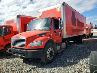 FREIGHTLINER M2