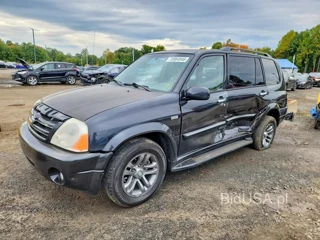 SUZUKI XL7 EX