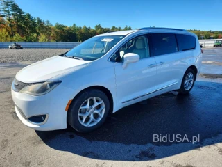 CHRYSLER PACIFICA TOURING L PLUS