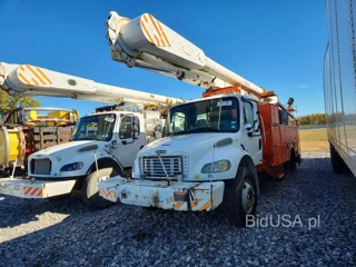 FREIGHTLINER M2 106 MEDIUM DUTY