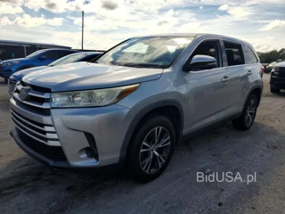 TOYOTA HIGHLANDER LE