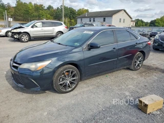 TOYOTA CAMRY XSE