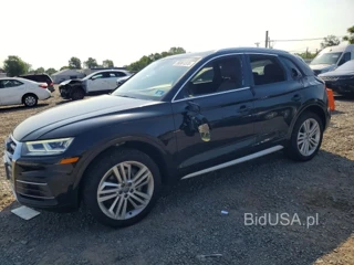 AUDI Q5 PREMIUM PLUS