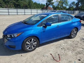 NISSAN VERSA SV