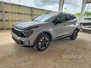 KIA SPORTAGE X LINE