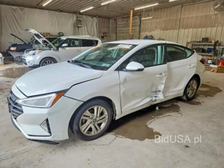 HYUNDAI ELANTRA SEL