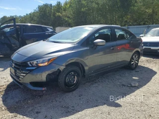 NISSAN VERSA SV