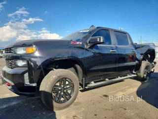 CHEVROLET SILVERADO K1500 TRAIL BOSS CUSTOM