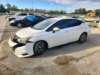 NISSAN VERSA SV