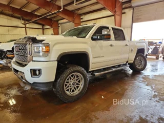 GMC SIERRA K2500 DENALI