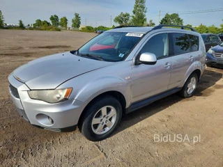 MITSUBISHI OUTLANDER ES