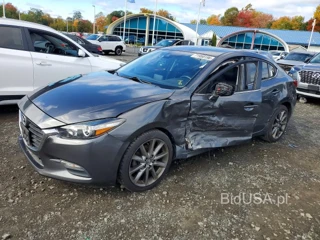 MAZDA 3 TOURING