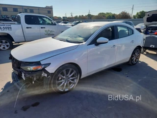 MAZDA 3 PREFERRED PLUS