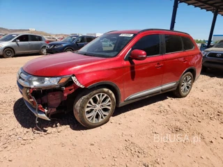 MITSUBISHI OUTLANDER SE