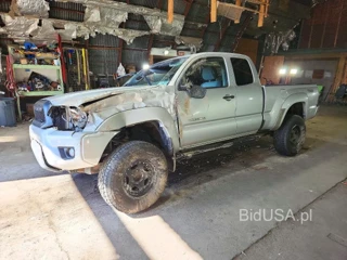 TOYOTA TACOMA PRERUNNER ACCESS CAB
