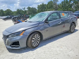NISSAN ALTIMA SV