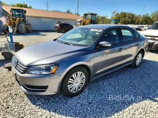 VOLKSWAGEN PASSAT S