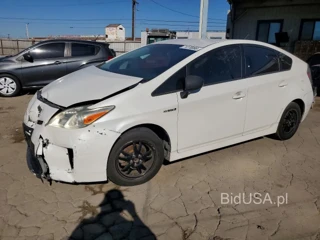 TOYOTA PRIUS ONE