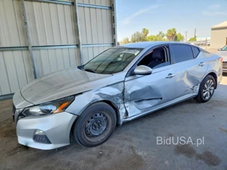 NISSAN ALTIMA S