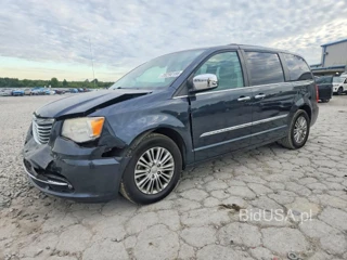 CHRYSLER TOWN & COUNTRY TOURING L