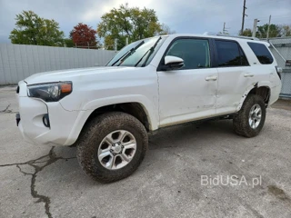 TOYOTA 4RUNNER SR5 PREMIUM