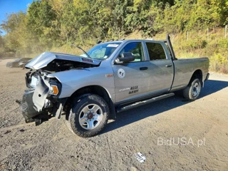 RAM 2500 TRADESMAN