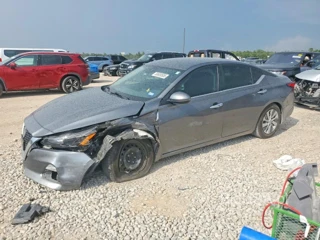 NISSAN ALTIMA S