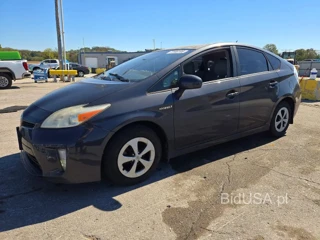 TOYOTA PRIUS THREE