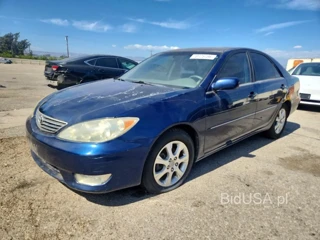 TOYOTA CAMRY XLE