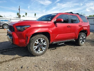TOYOTA 4RUNNER TRD SPORT PREMIUM