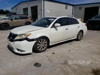 TOYOTA AVALON LIMITED