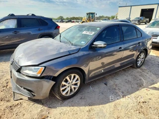 VOLKSWAGEN JETTA SE