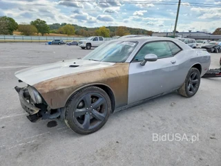 DODGE CHALLENGER SXT