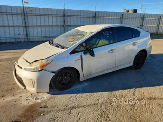 TOYOTA PRIUS THREE