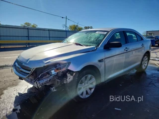 FORD TAURUS SE