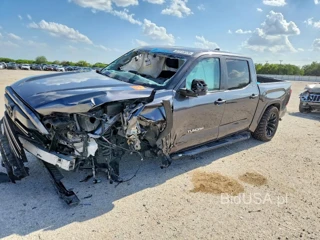 TOYOTA TUNDRA SR5