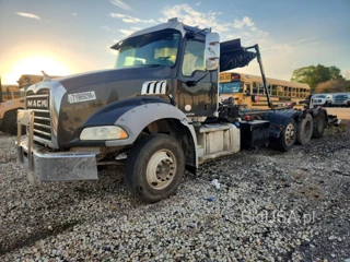 MACK 800 GU800