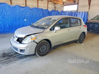 NISSAN VERSA 1.8 S