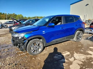 KIA SELTOS LX