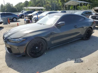 BMW M4 COMPETITION