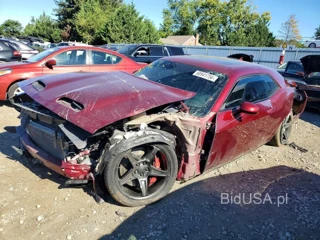DODGE CHALLENGER SRT HELLCAT
