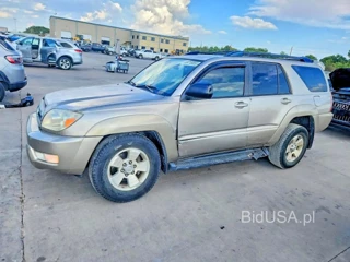 TOYOTA 4RUNNER SR5