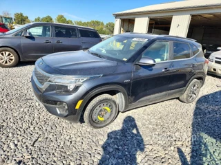 KIA SELTOS EX