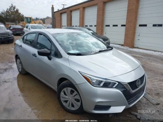 NISSAN NISSAN VERSA S XTRONIC CVT
