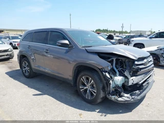 TOYOTA TOYOTA HIGHLANDER LE